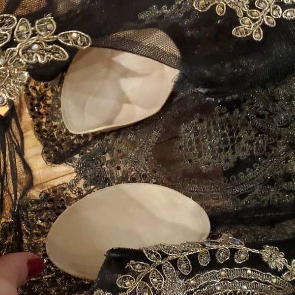 Donated Gorgeous black and gold prom dress - Picture 17 of 17